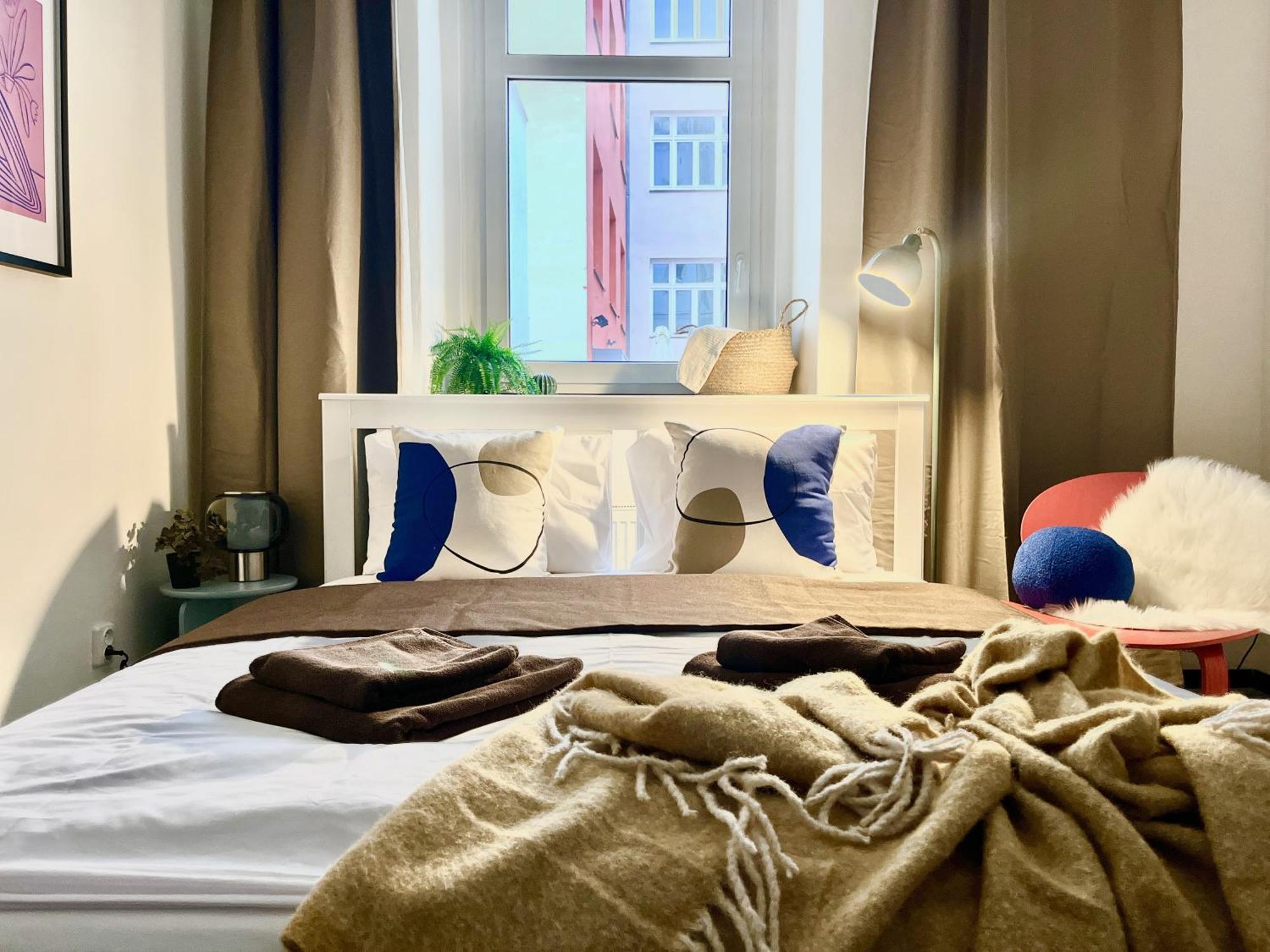 Agate Apartment *
